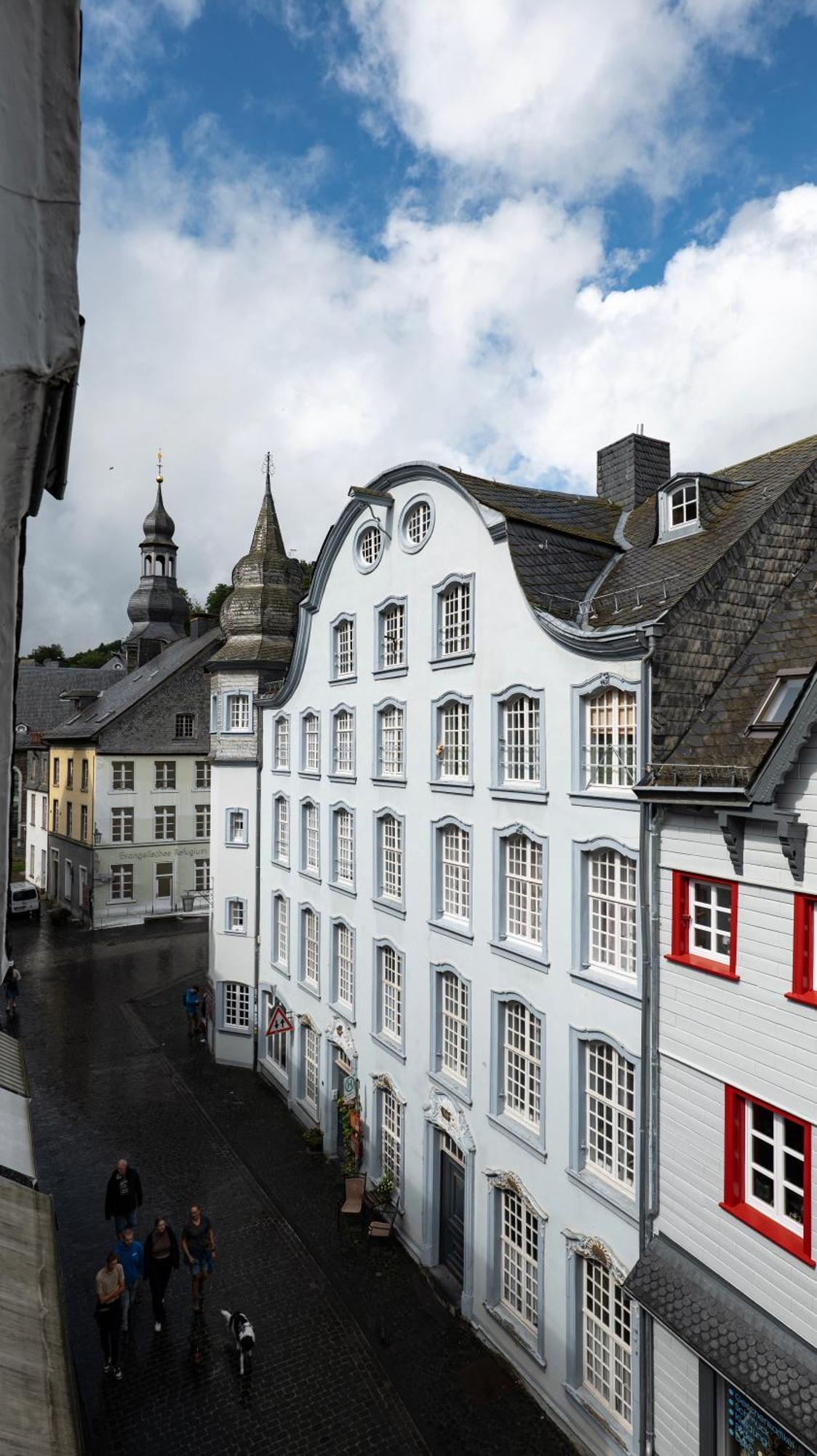 Hotel Royal Monschau Buitenkant foto