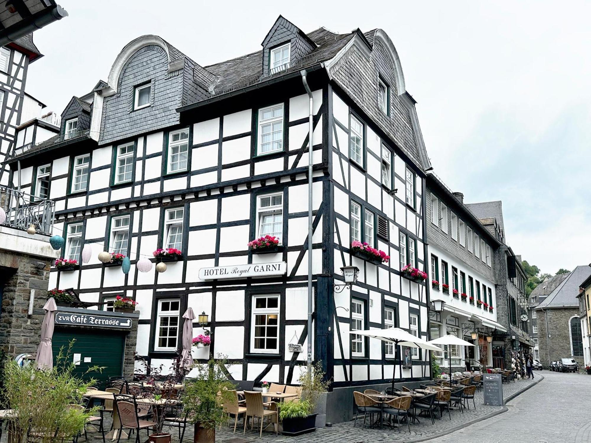 Hotel Royal Monschau Buitenkant foto